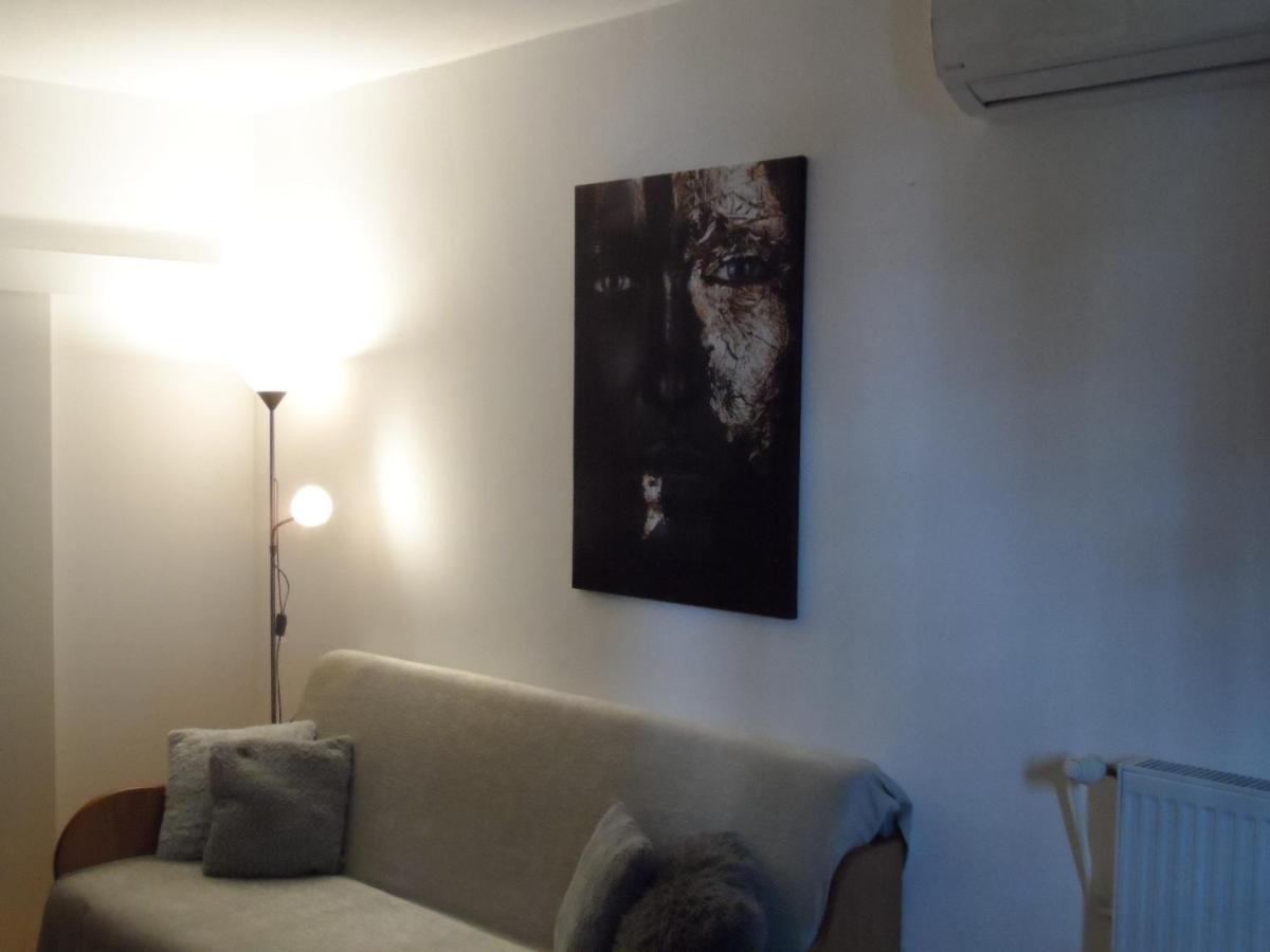 M@D Apartment Timişoara Buitenkant foto