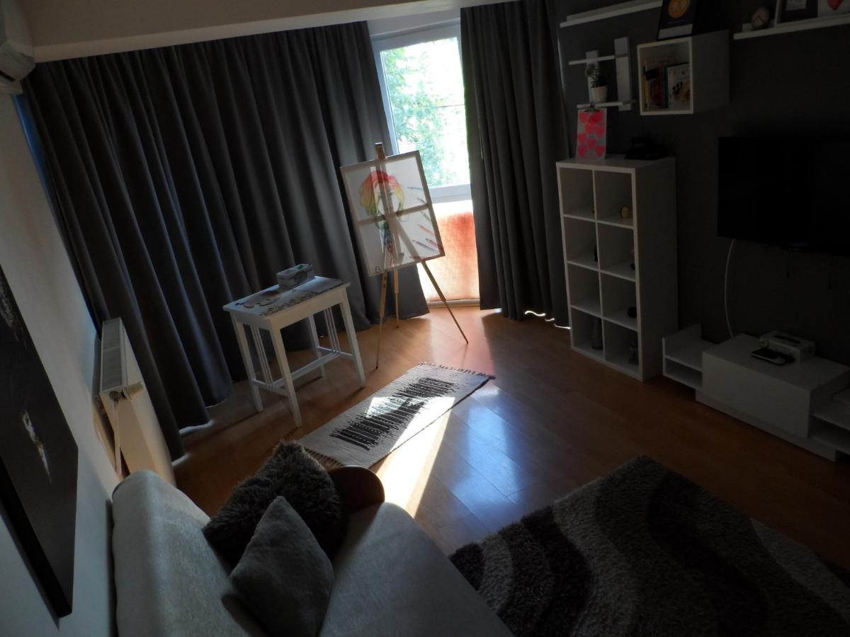 M@D Apartment Timişoara Buitenkant foto
