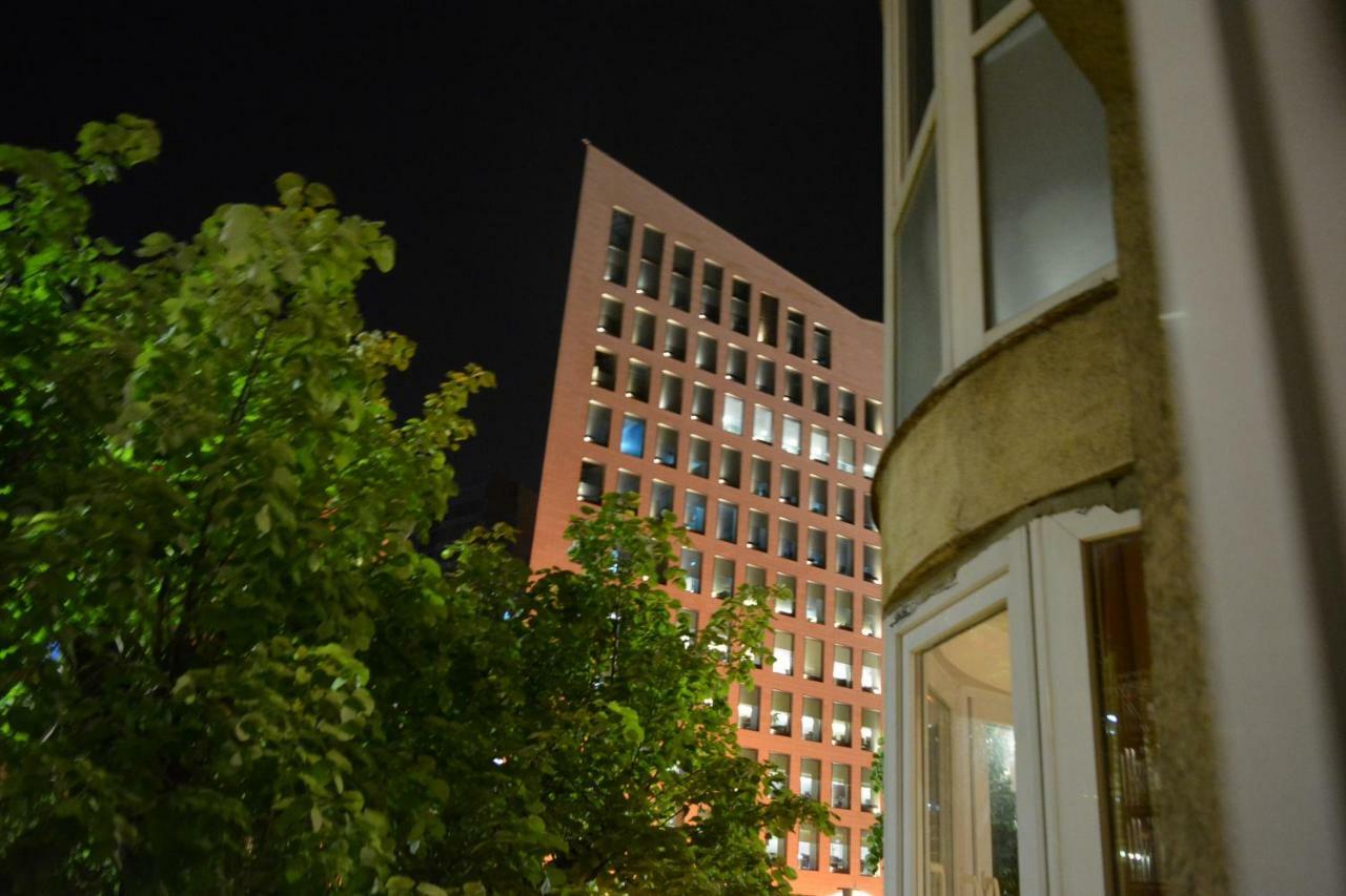 M@D Apartment Timişoara Buitenkant foto